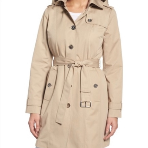 EUC MICHAEL KORS RAIN JACKET - Picture 1 of 9